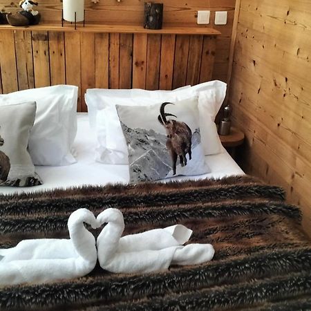 Bed and Breakfast Au Sommet Des Narcisses Albiez-Montrond Exterior foto
